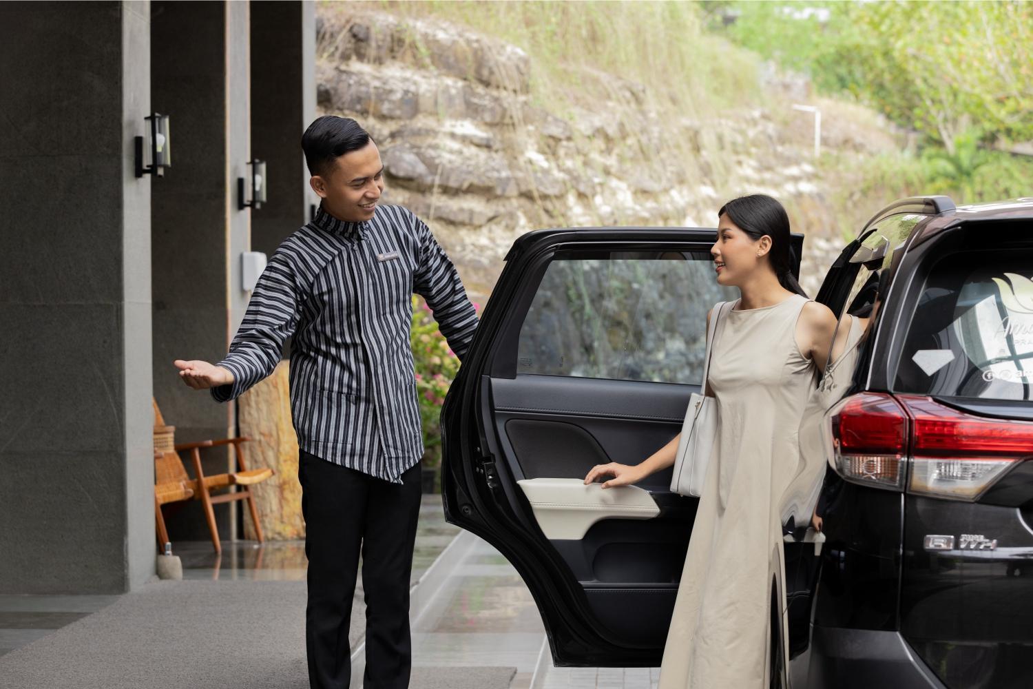 ホテル Amaranta Prambanan Yogyakarta エクステリア 写真