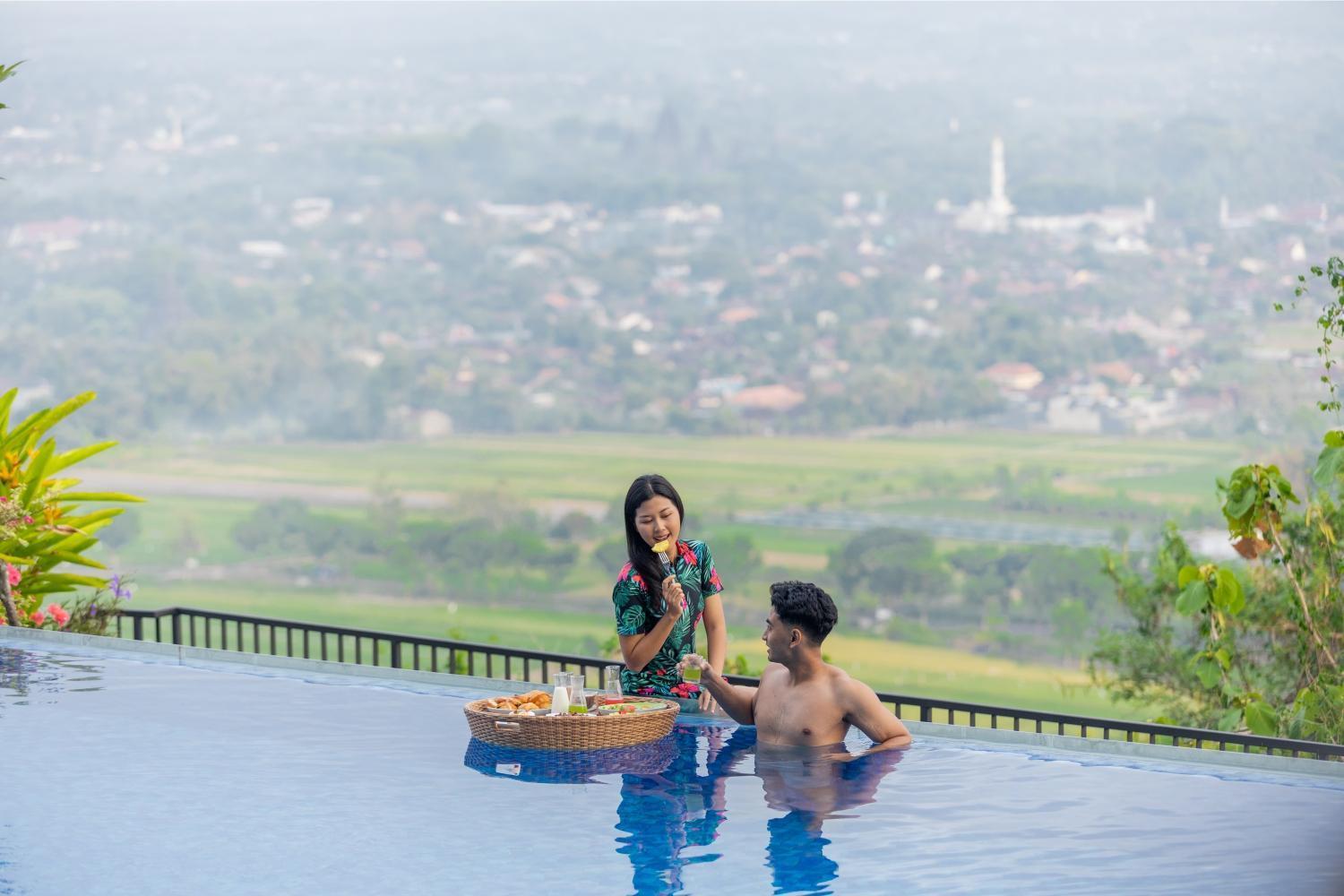 ホテル Amaranta Prambanan Yogyakarta エクステリア 写真