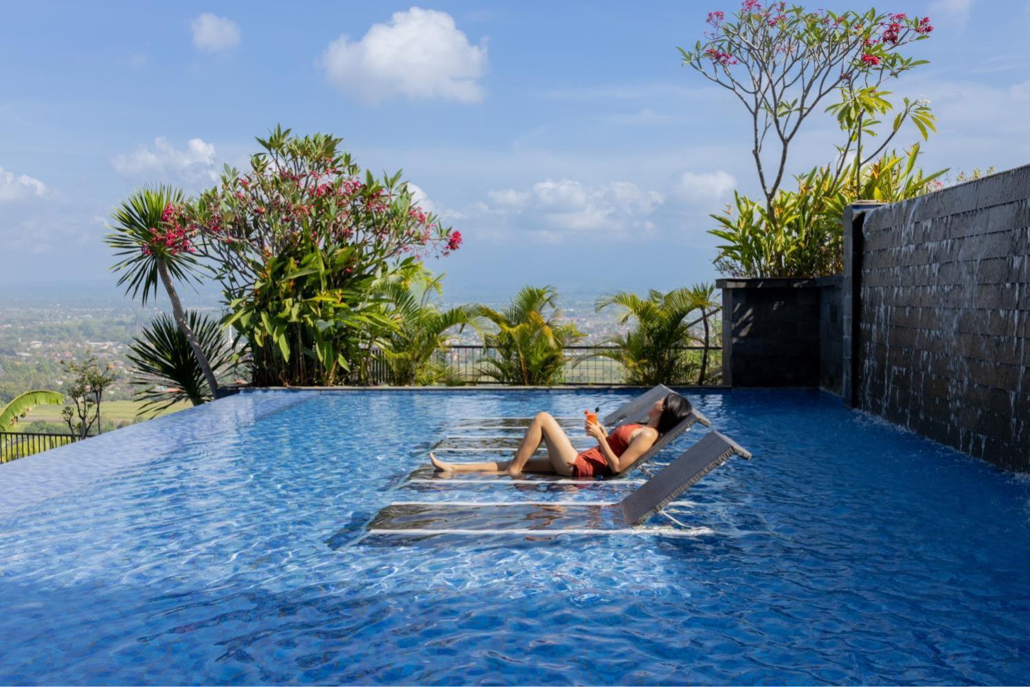 ホテル Amaranta Prambanan Yogyakarta エクステリア 写真